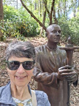 Peace statue