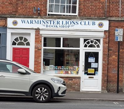 Warminster Lions' book shop