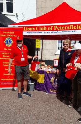 Fellow Lions on our tombola stall