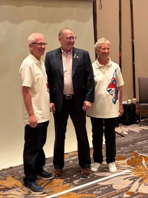 Photo with International President Mark Lyon Image