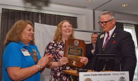 Liz Jackson receives a Melvin Jone Fellowship, the highest award within Lions